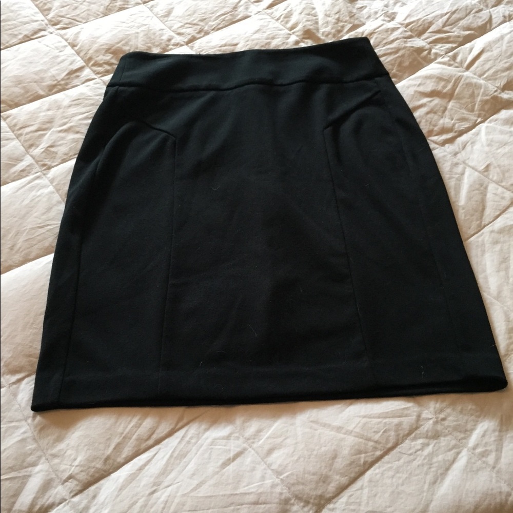 Black skirt